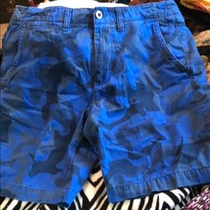 Men’s American Eagle Prep blue camo shorts